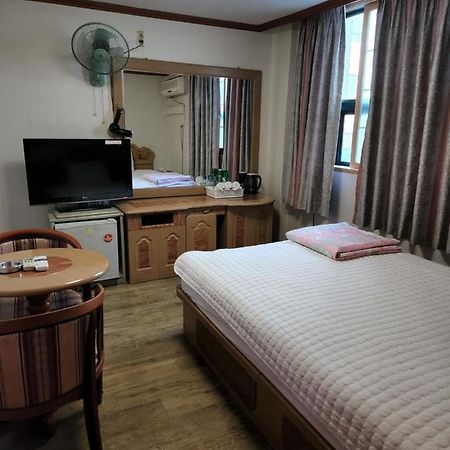 Daeho Motel Busan Buitenkant foto