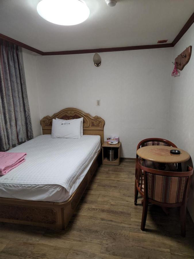 Daeho Motel Busan Buitenkant foto